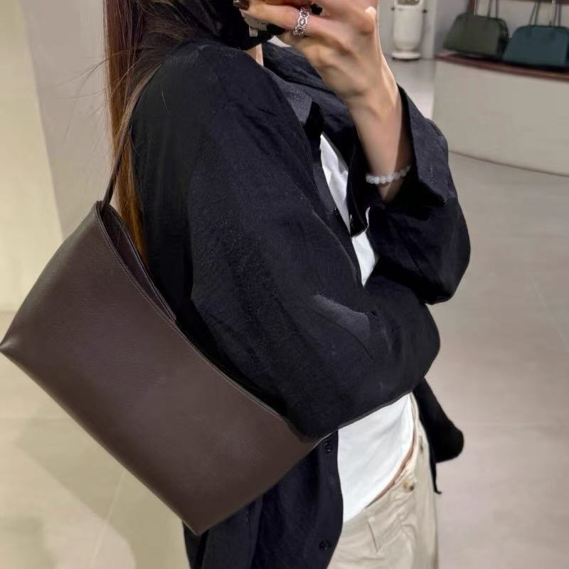 Modische Smiley-Mund-Schultert – Luxury Bags For Women Brands Bewertung und Preis