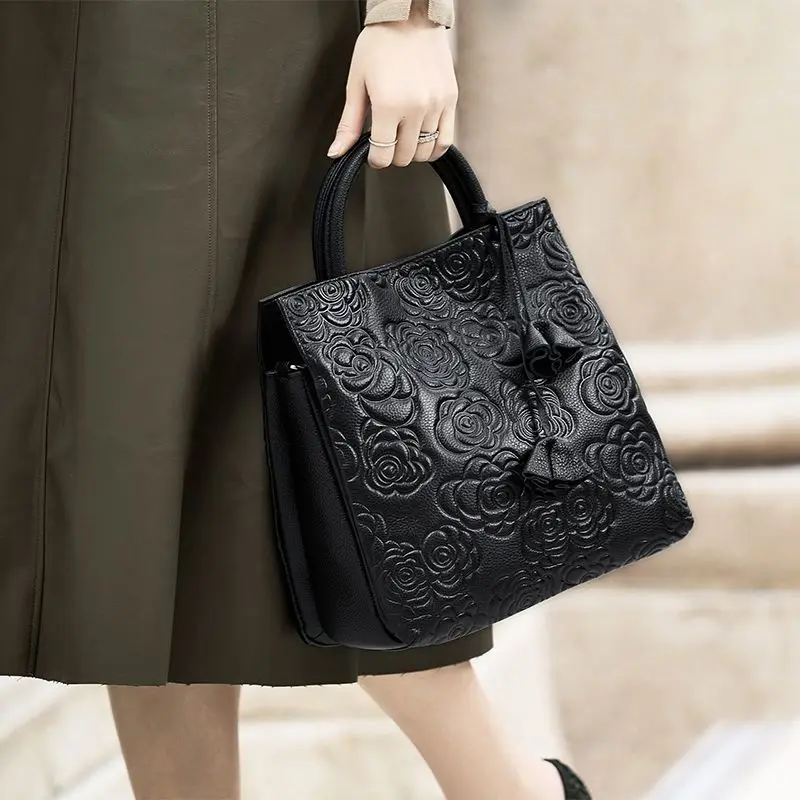 Leichte, luxuriöse, elegante R – Luxury Bags That Are Vegan Bewertung und Preis