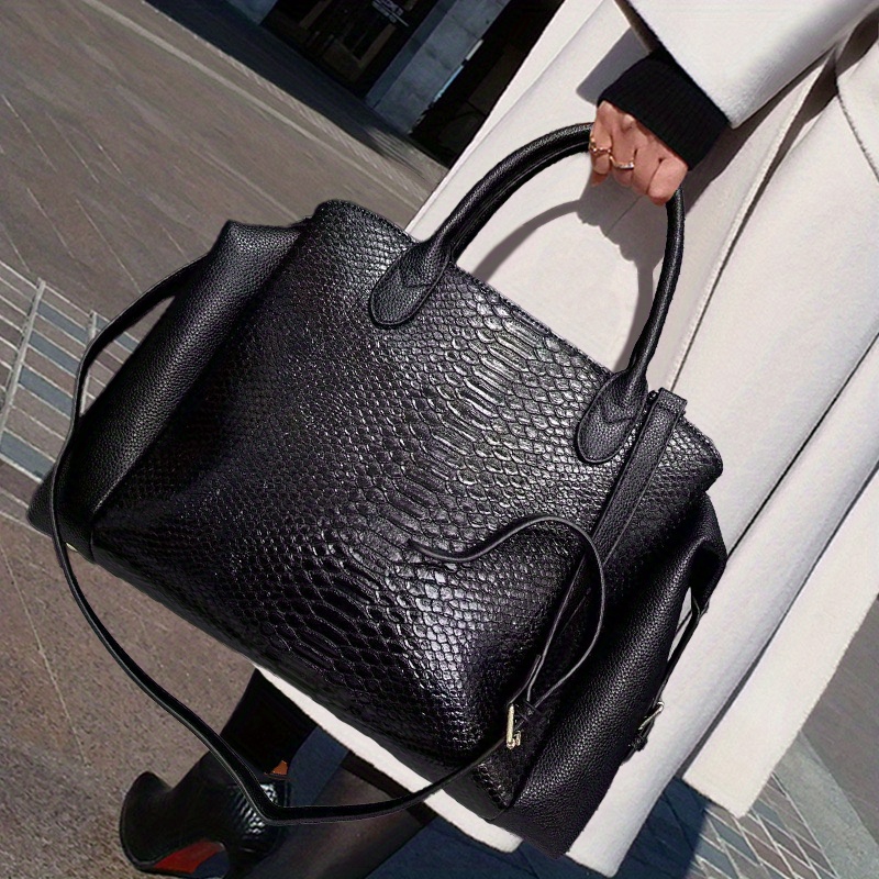 Leichte, luxuriöse, elegante R – Luxury Bags That Are Vegan Bewertung und Preis